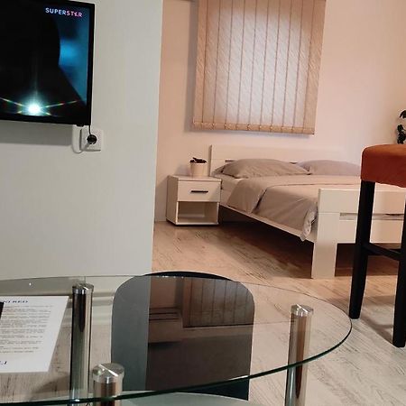 Apartmani Abbazia Баня-Лука Экстерьер фото